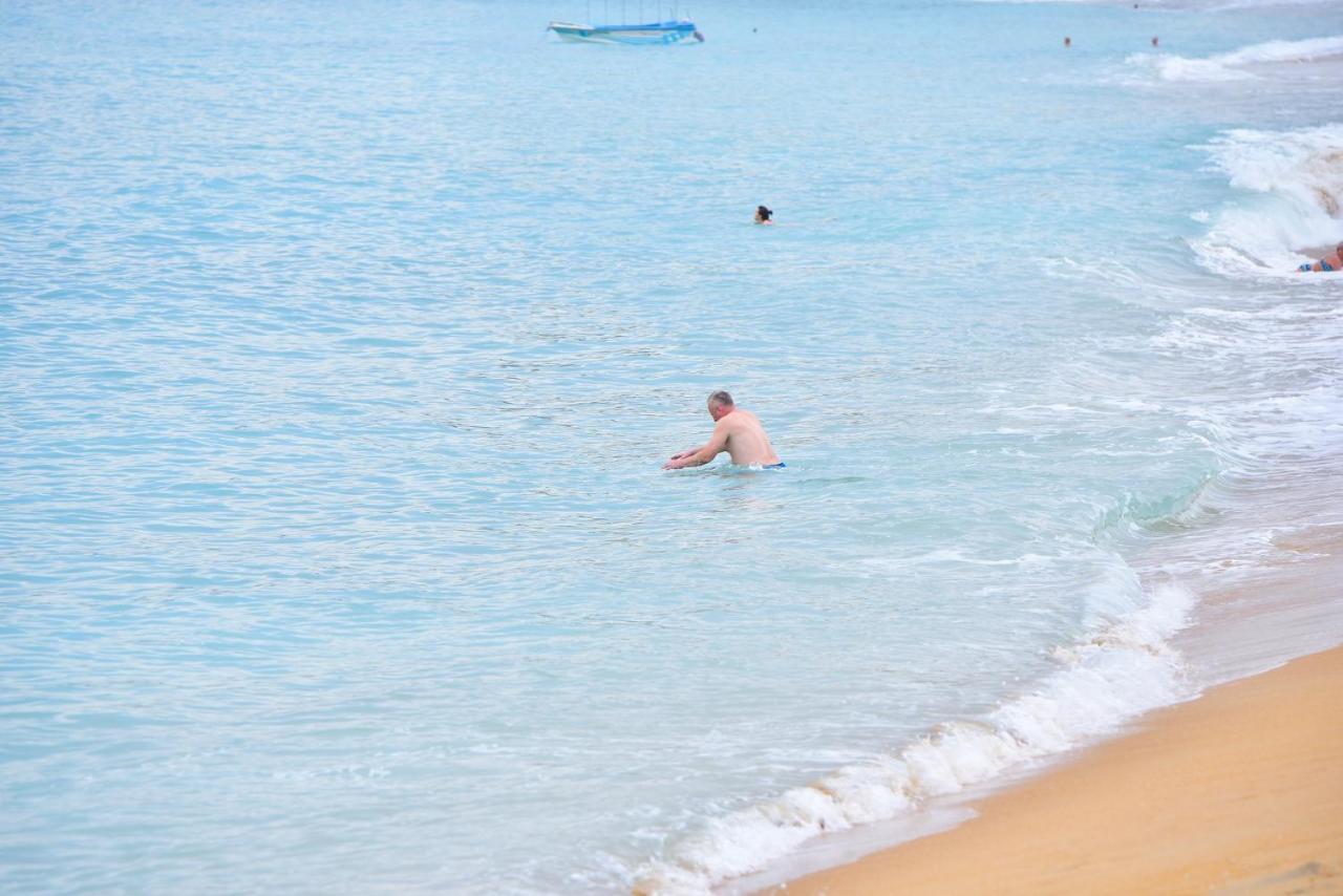 Peacock Beach Hotel אונה ואטונה מראה חיצוני תמונה