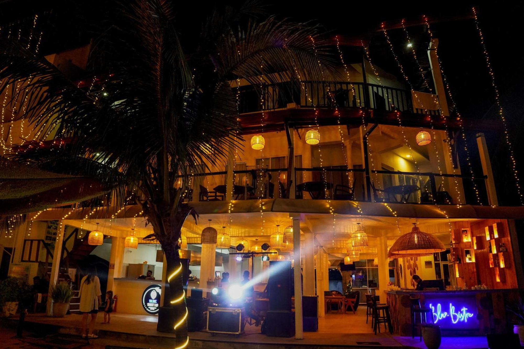 Peacock Beach Hotel אונה ואטונה מראה חיצוני תמונה