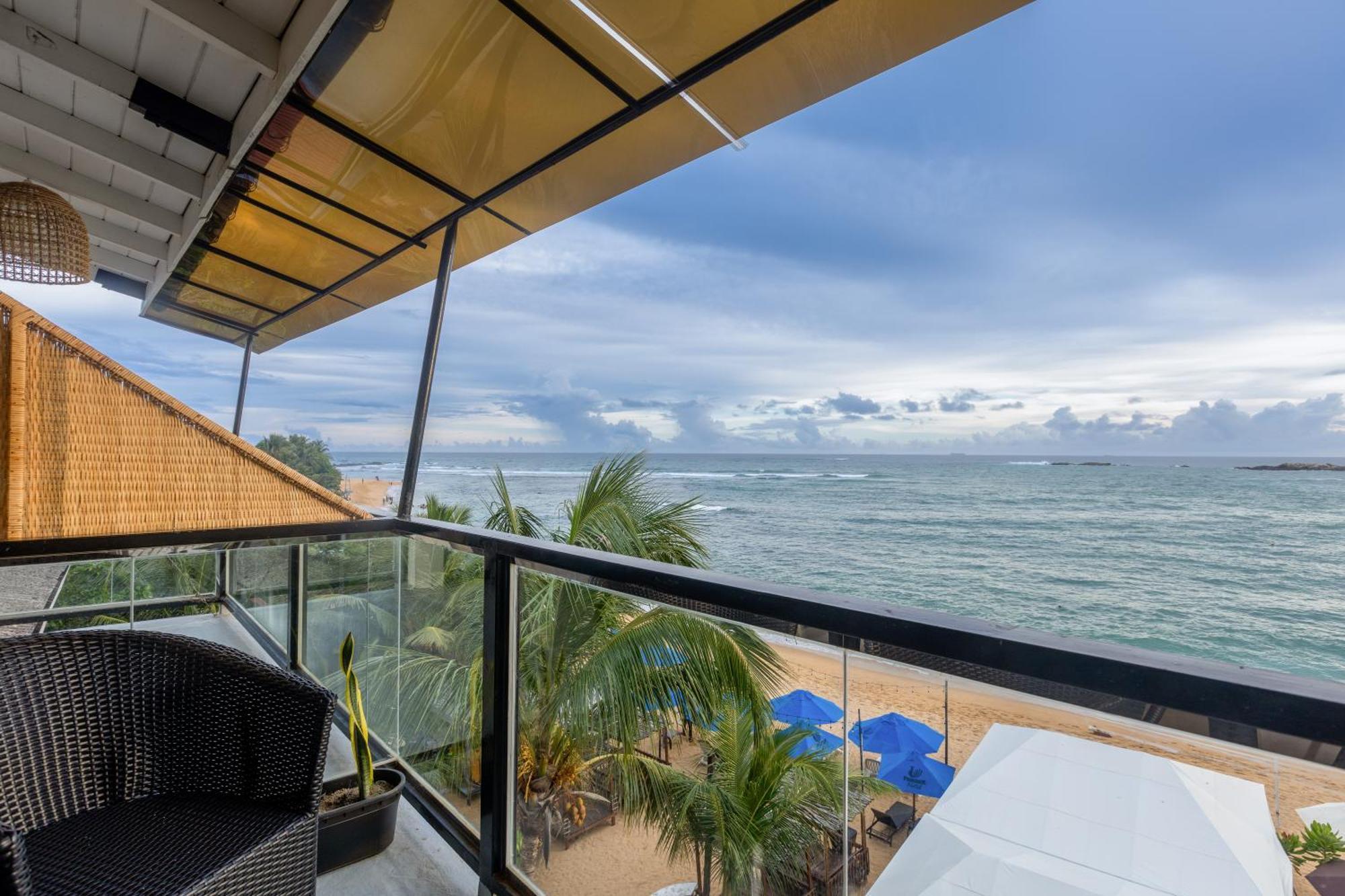 Peacock Beach Hotel אונה ואטונה מראה חיצוני תמונה